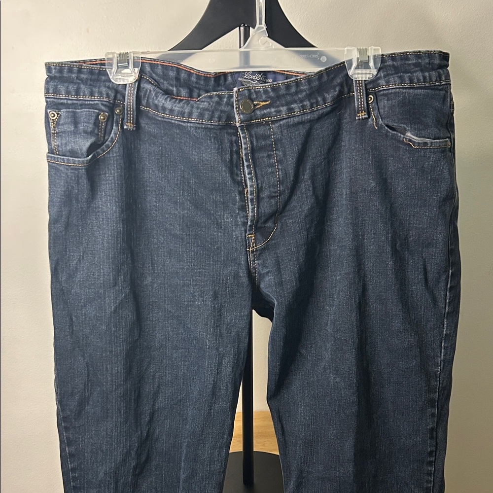 Levi's Boot Cut Jeans in Dark Blue